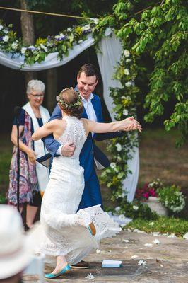 Dancing back down the aisle!