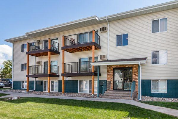 Canyon Lake Apartments