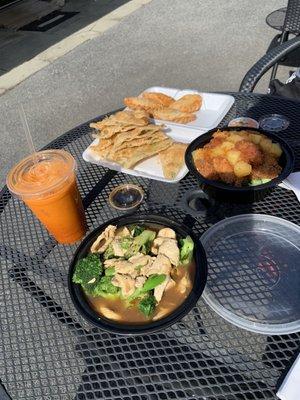 Thai iced tea, rag nar, gai grob, scallion pancakes and curry puffs