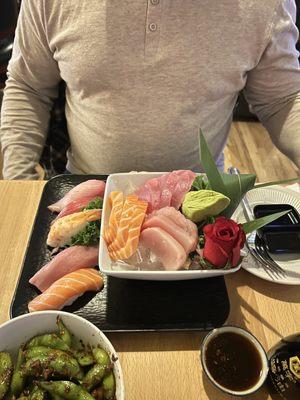 Sushi/sashimi and spicy edamame