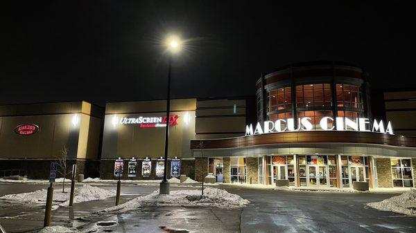 Exterior Marcus Cinema Southbridge, Shakopee. Jan, 2022