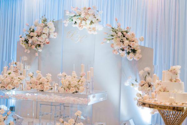 Sweetheart table