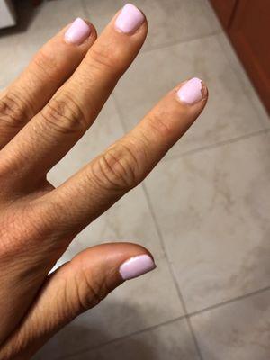 Gel manicure chipped in less than one day