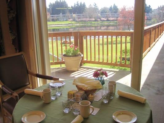 We offer menu style dining services in our view dining room and "in room" dining.