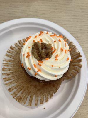 Carrot cake cupcake