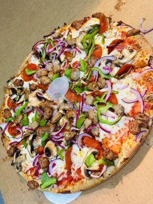 Superrific pizza (combination pizza)