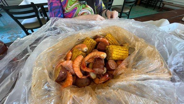 They also sell low country boil to eat there or take home. Perfect shrimp and sausage.