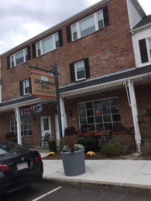 Jalapeno's Grill of Walpole -- 960 Main Street / Route 1A, Walpole              Sign & Exterior