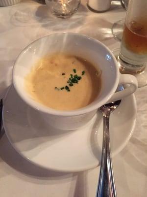 Crab soup - to die for!!