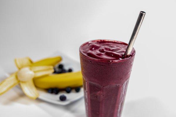 Delicious Açaí smoothie without sugar nor preservatives! Yummy