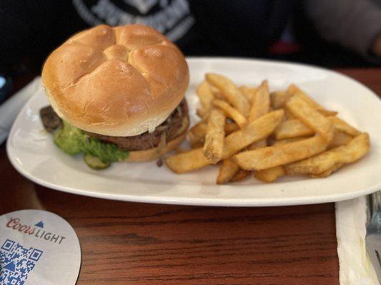 Veggie burger (beyond meat no cheese)