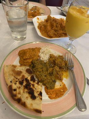 Mango smoothie, garlic naan, Chicken Makhani