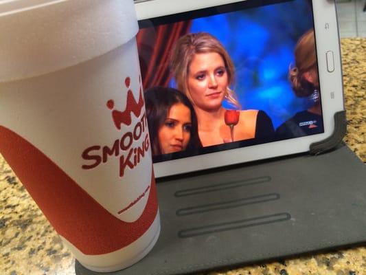 smoothie and bachelor show !!