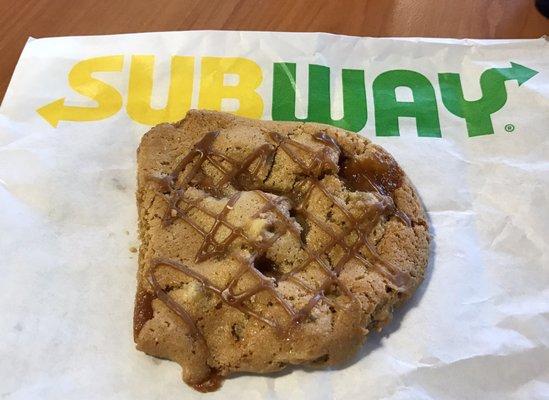 The amazing caramel apple cookie!!