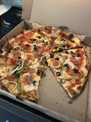 Mulberry St Special 14", great pizza I ordered delivery, extra crispy crust, cooked just the way I like it; I'm from CT welcome to the Inlet