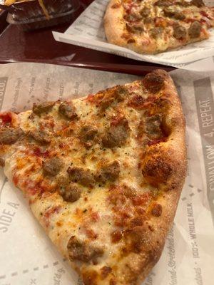 NY Sausage Slice