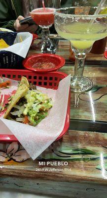 Regular margarita and Tacos de Carne Asada