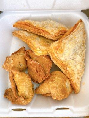 samosas & veg curry puffs