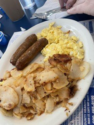 Egg platter with sausage links