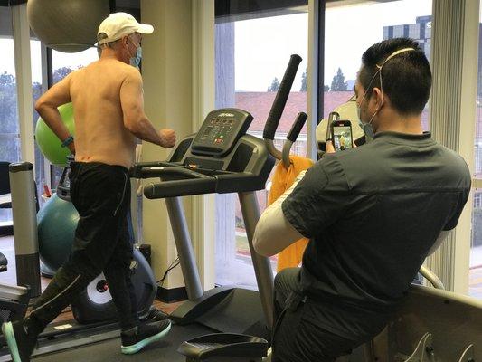 Physical Therapist, Ventura, performing a running assessment.