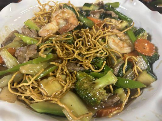 Stir-Fried Egg Noodles with Choice of Beef, Pork, Chicken or Vegetarian