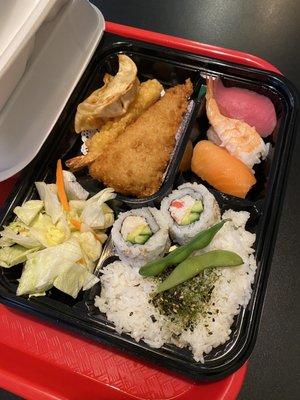 Mega Bento (basically seafood)