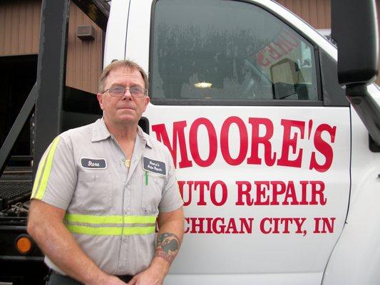 Moore's Auto Repair & Towing