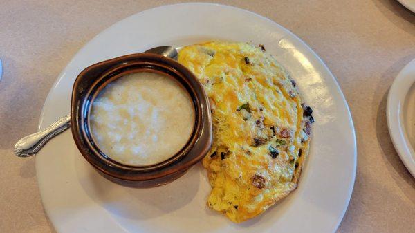 Omelet with Lox, Scallion and Mascarpone with Grits