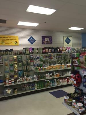 Paw Planet of Northbridge -- 1167 Providence Road / Route 122A, Northbridge          Interior