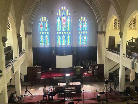 They worship in the Rogers Park Presbyterian Church building now.