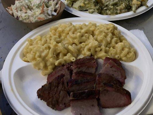 Super tender smoked tri-tip and yummy Mac-n-cheese