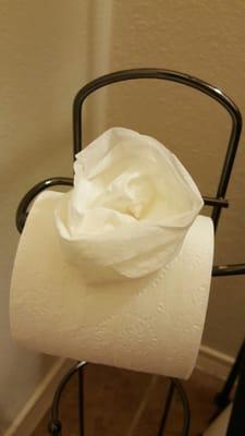 Cute toilet paper art (a rose)