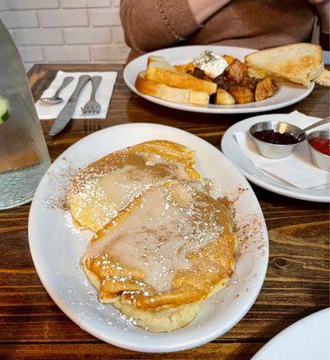 Cinnamon Glazed Hot Cakes