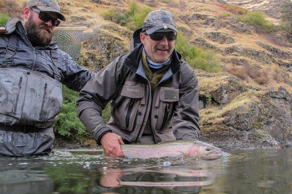 Silver Bow guide Bjorn Ostby with a happy customer on a Grande Ronde guide trip.