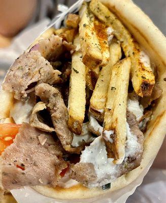 Beef/Lamb Gyro Pita comes with fries in it.