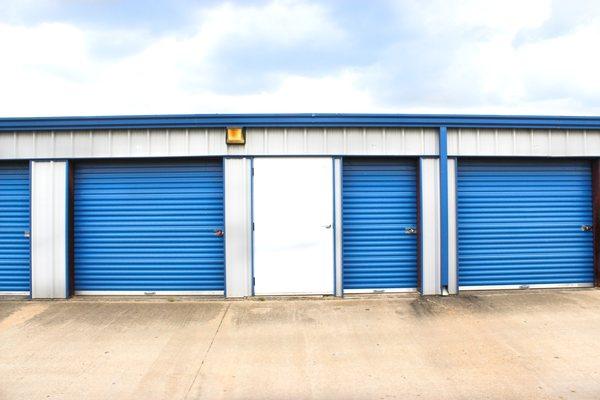 Premium Climate Control, Dust Control, & convenient Drive-Up storage units available!