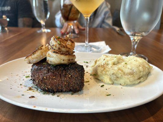 Filet 8 Oz with Shrimp