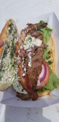 Steak sandwich