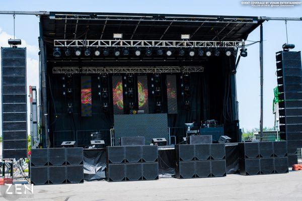 Concert stage execution by Team Zen Labour Day weekend..  Sound, Lighting, LED Screens, Mobile stage....  Let us manage your next event