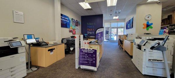 FedEx Office Print & Ship Center