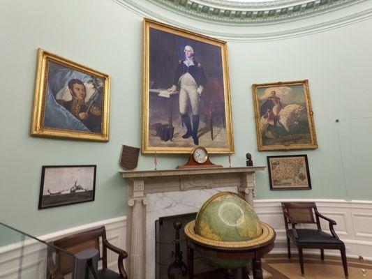 Oval office opposite view, note the portraits of liberators of America, both north & south.