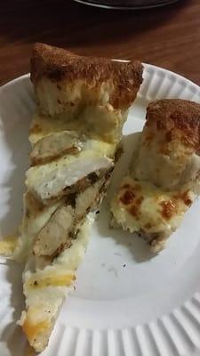 Chicken white sauce pizza