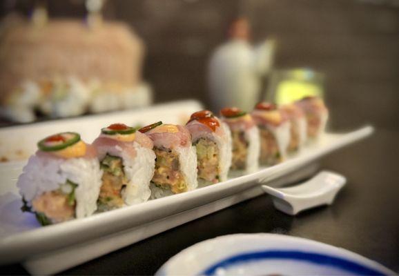 Special Yellowtail Roll