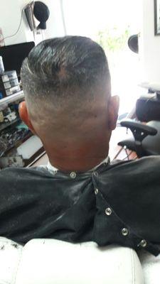 Com over whit medium fade whit the cero