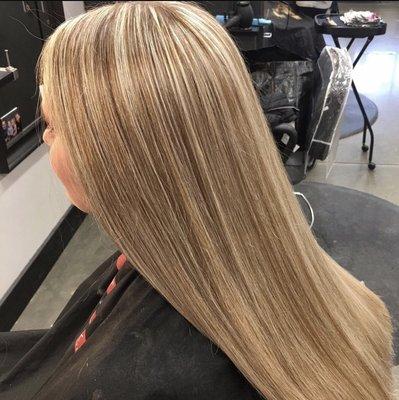 Heavy, fine weave highlight