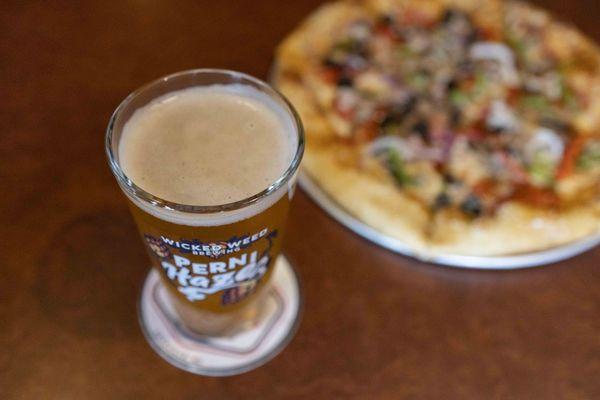 Pizza + a cold beer = a perfect combo!