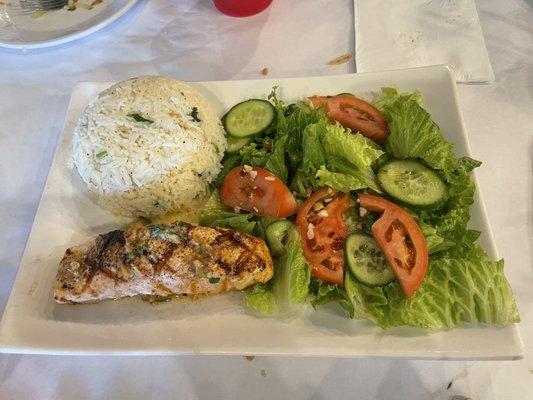 Grilled Salmon with Garlic Rice