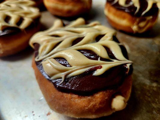 Pb donuts