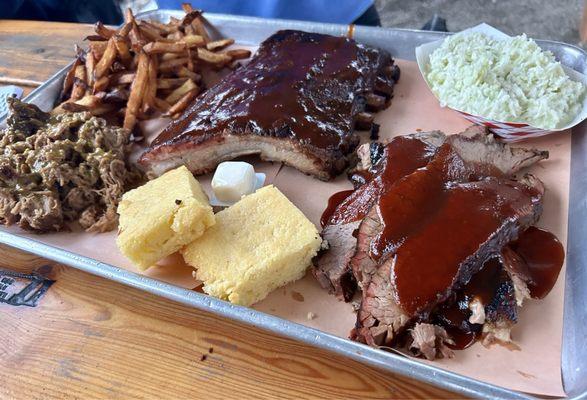 Combo platter Ribs Brisket  Pulled Pork