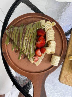 Crepe Pistachio, Bueno & Strawberry